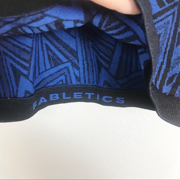 Fabletics printed Razor Back Workout Tank Top - Picture 3 of 4